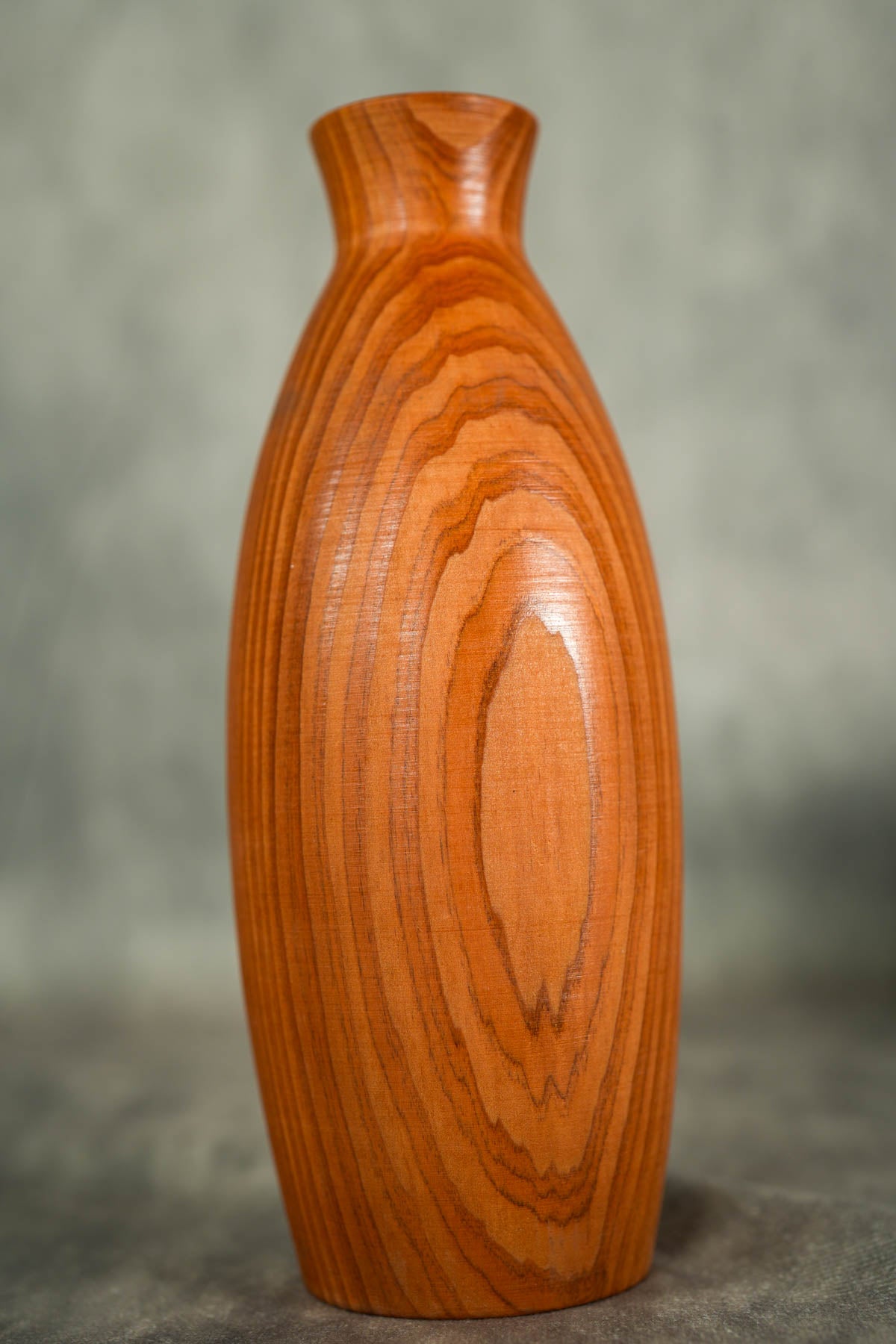 Hand Crafted Sake Bottle. Beautiful Growth Rings of Yaku Cedar, Yakusugi, one of the Precious Wood fo the world.