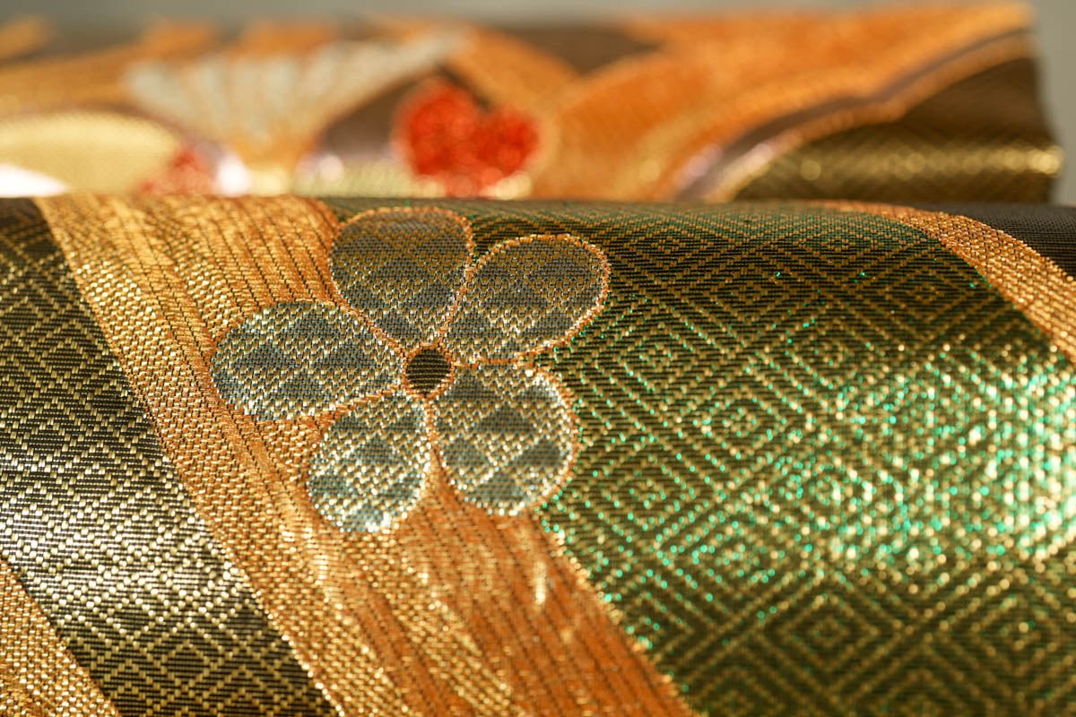 Unique Japanese souvenirs: Shop vintage Kimono Obis for unique home decor and wall art.
