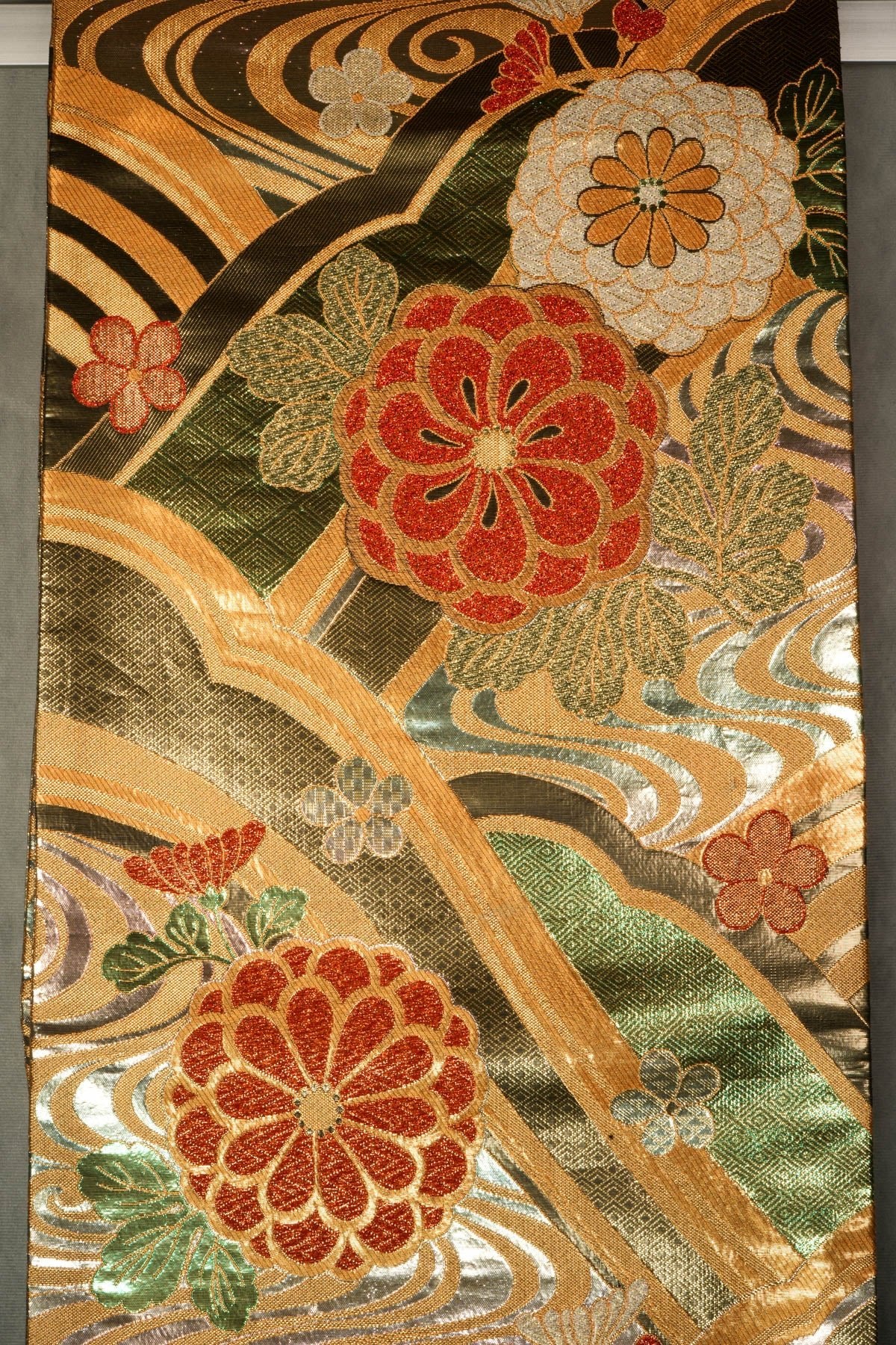 Tokyo shopping - Japanese vintage Kimono Obi Home Decor