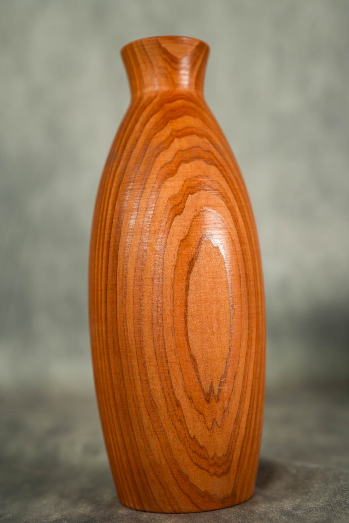 Hand Crafted Sake Bottle. Beautiful Growth Rings of Yaku Cedar, Yakusugi, one of the Precious Wood fo the world.