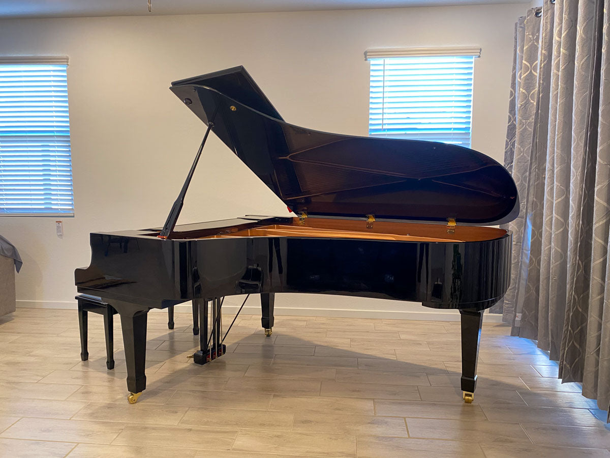 Grand piano home rental
Short-term rental for musicians
Music-friendly vacation home
Vacation home with grand piano