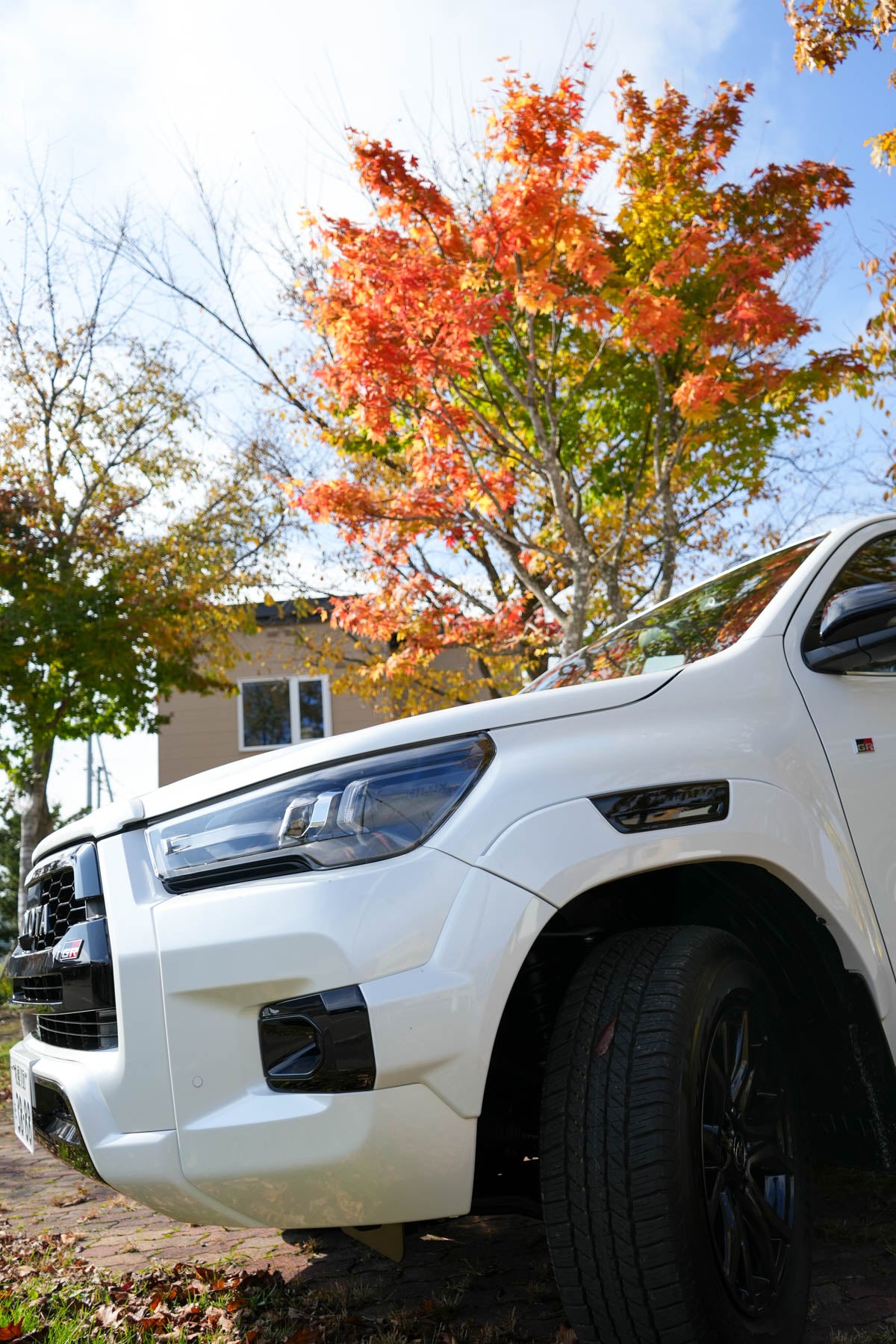 Toyota Hilux 4WD Rental car in Hokkaido - Niseko - Furano - Sapporo